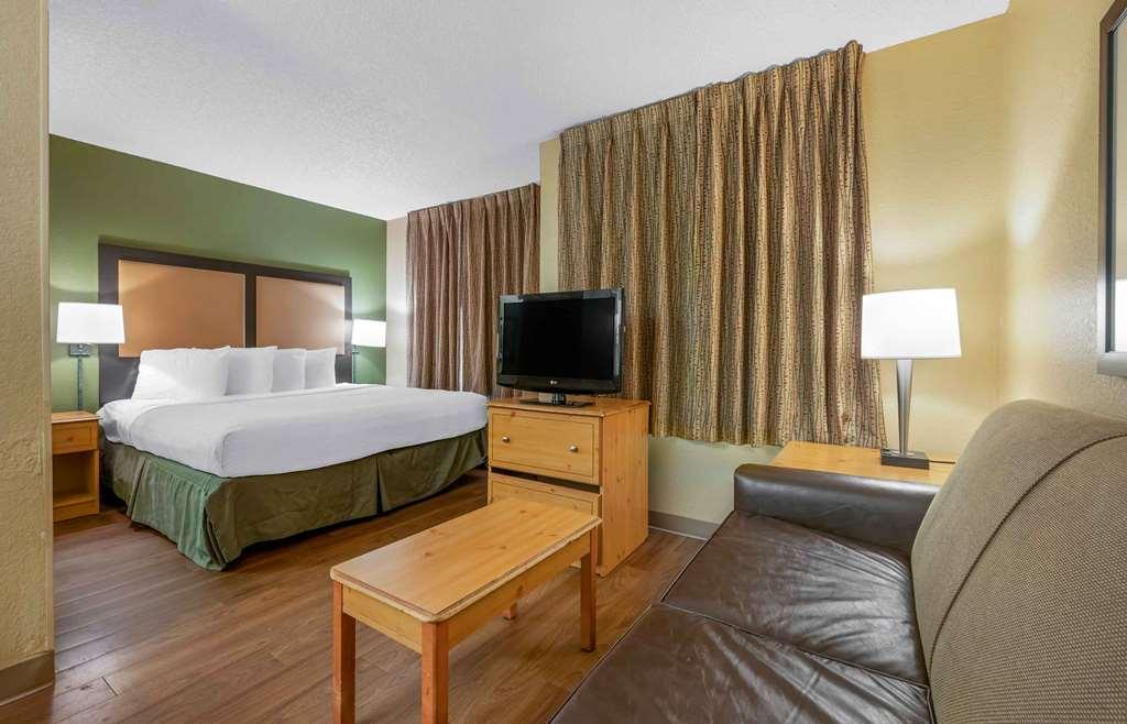 Extended Stay America Select Suites - Jacksonville - Baymeadows Стая снимка